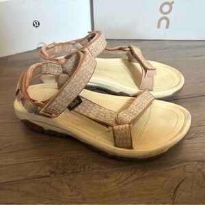 Teva Women's Beige and Pink Sandals